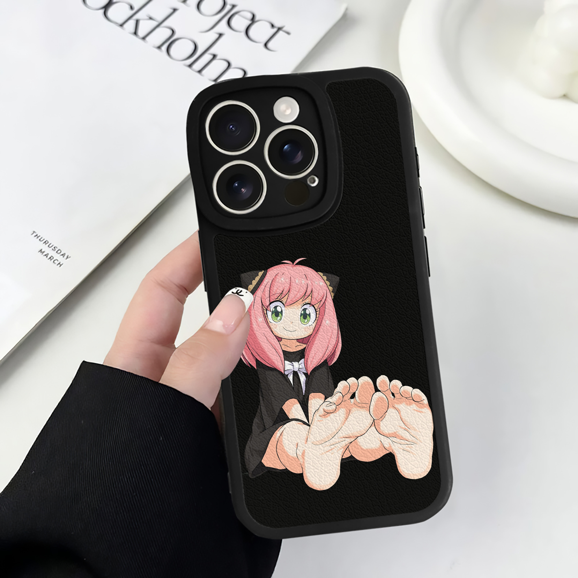 （画像用） SPY×FAMILY间谍家家酒 【iPhone 16シリーズ対応】シリコンスマホケース（レザー調） 材質：シリコン